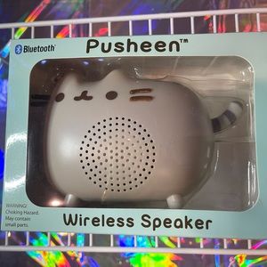 Pusheen Bluetooth Speaker